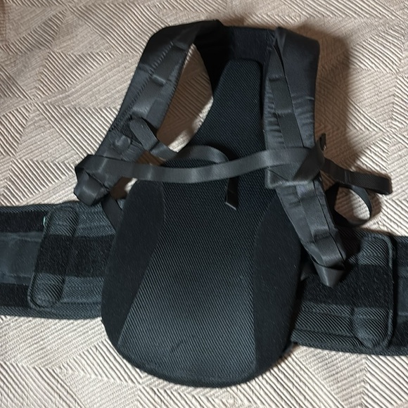 Back Brace - Picture 3 of 6